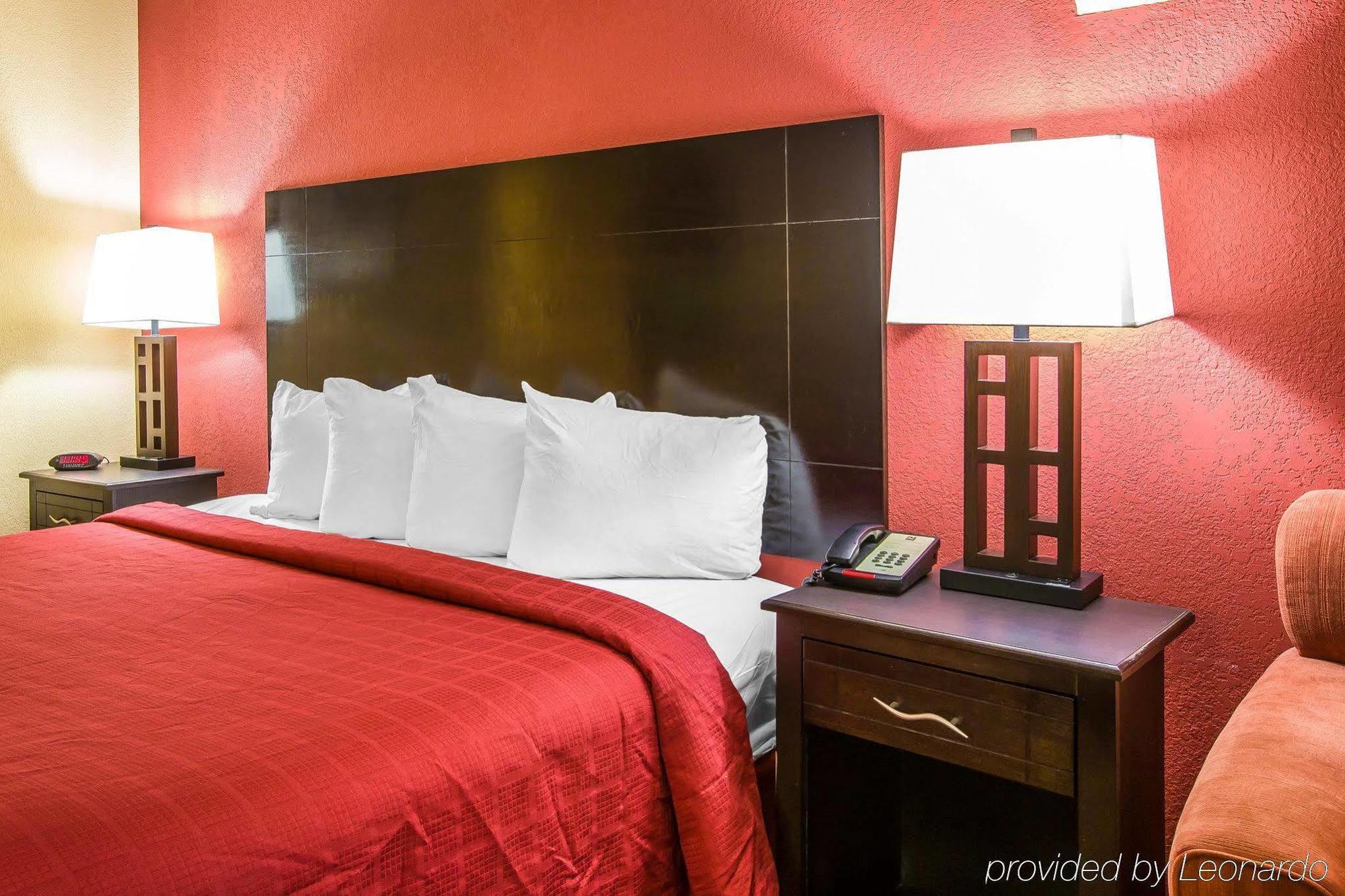 Knights Inn & Suites Griffin Bagian luar foto